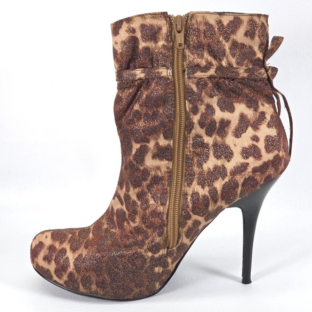 Diba Leopard Print Booties Women 10M Bow Spike Heel Zip Ankle Boot Mobwife Style